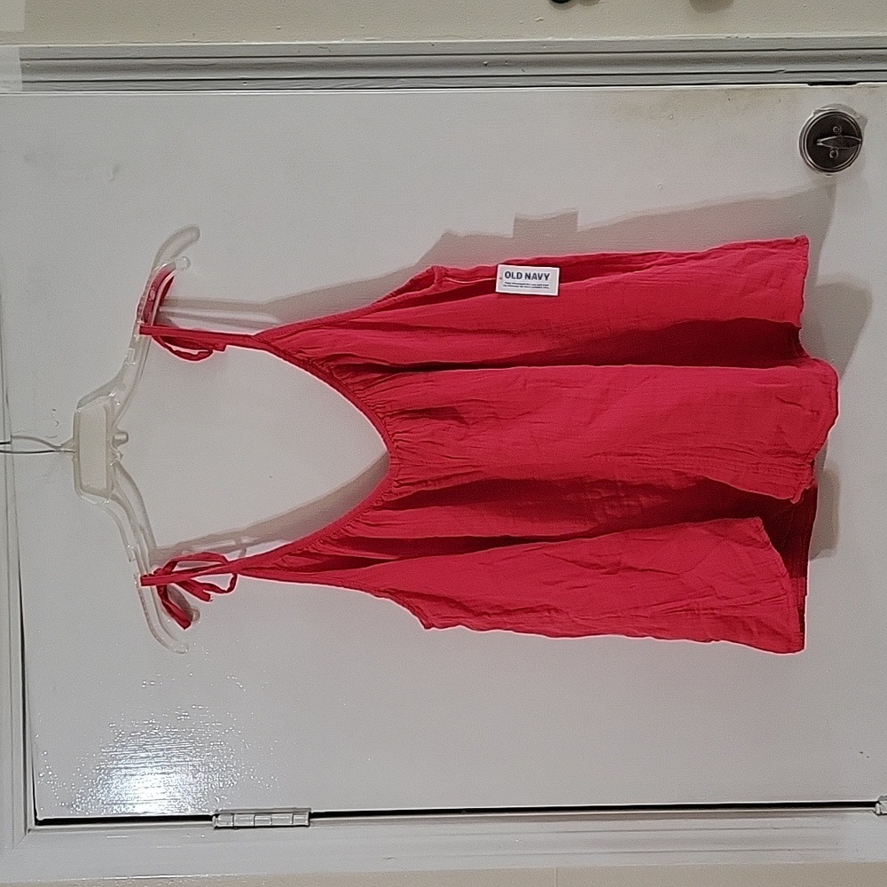 Old Navy coral top